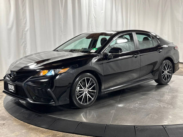 2023 Toyota Camry SE FWD photo
