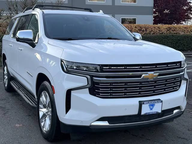 2021 Chevrolet Suburban Premier 4WD photo