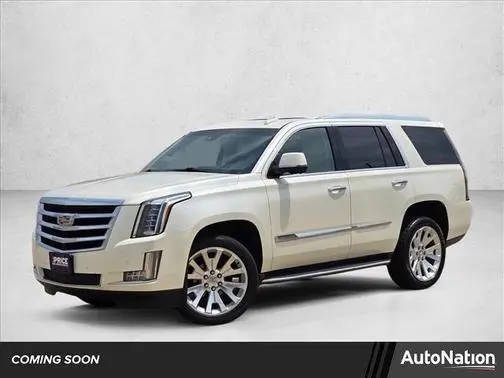 2015 Cadillac Escalade Luxury RWD photo