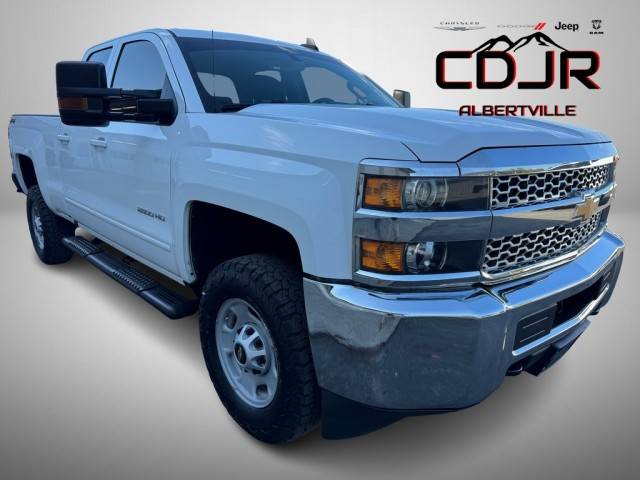 2019 Chevrolet Silverado 2500HD LT 4WD photo