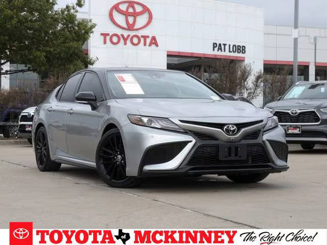 2022 Toyota Camry XSE V6 FWD photo