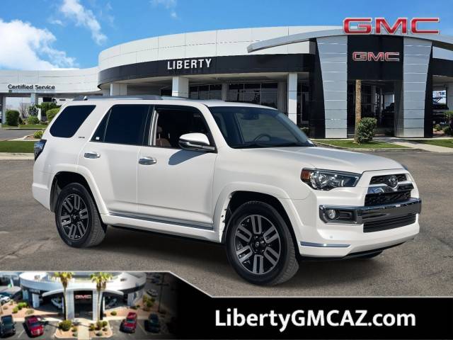 2019 Toyota 4Runner SR5 4WD photo