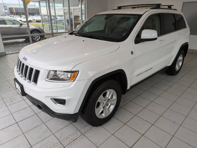 2016 Jeep Grand Cherokee Laredo 4WD photo