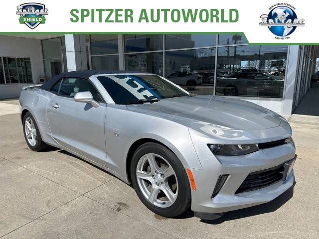 2018 Chevrolet Camaro 1LT RWD photo