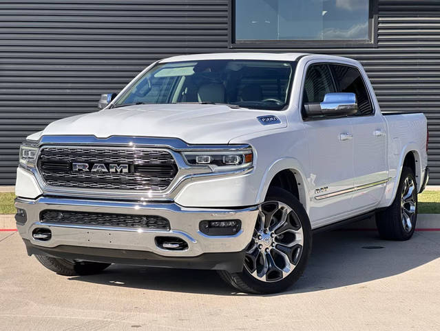 2023 Ram 1500 Limited 4WD photo