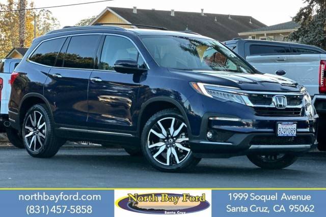 2022 Honda Pilot Touring 8-Passenger AWD photo