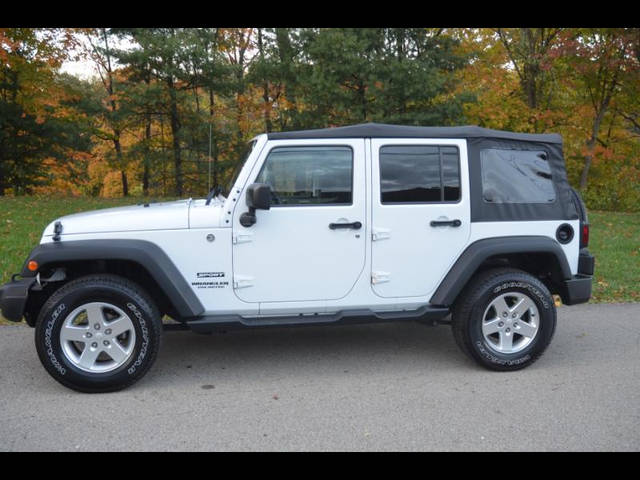 2015 Jeep Wrangler Unlimited Sport 4WD photo