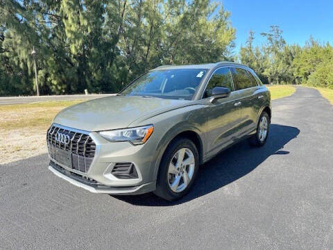 2020 Audi Q3 Premium AWD photo