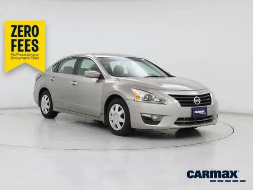 2015 Nissan Altima 2.5 S FWD photo