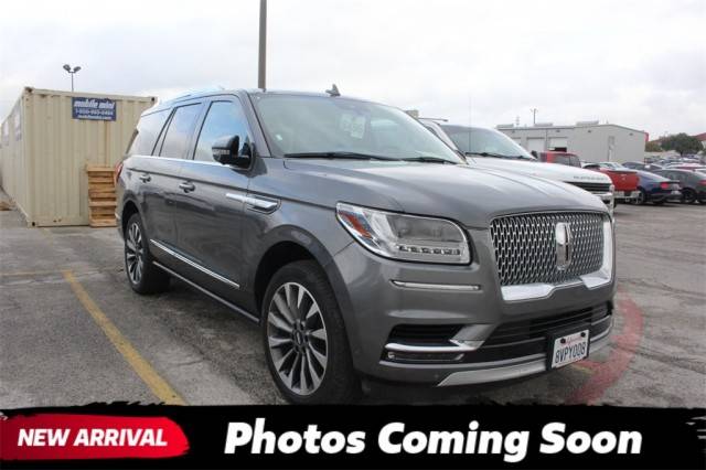 2021 Lincoln Navigator Reserve 4WD photo