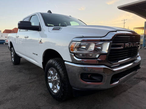 2019 Ram 2500 Big Horn 4WD photo