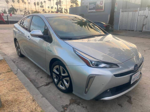 2022 Toyota Prius XLE FWD photo
