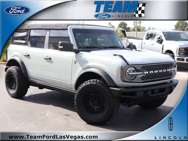 2021 Ford Bronco 4 Door Badlands 4WD photo