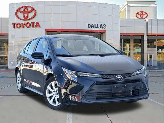 2023 Toyota Corolla LE FWD photo