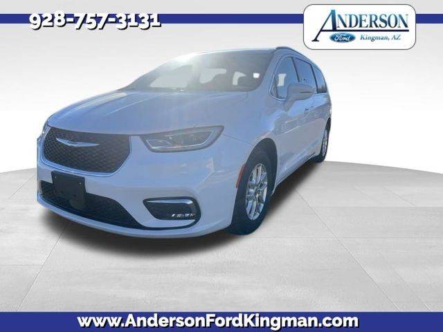 2022 Chrysler Pacifica Minivan Touring L FWD photo