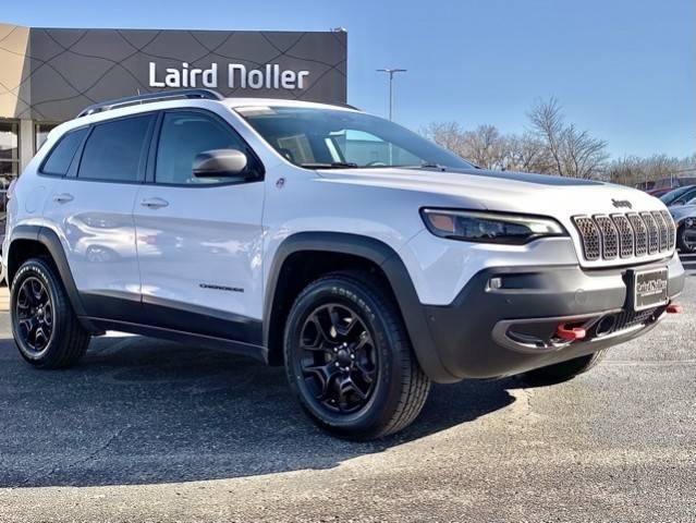 2021 Jeep Cherokee Trailhawk 4WD photo