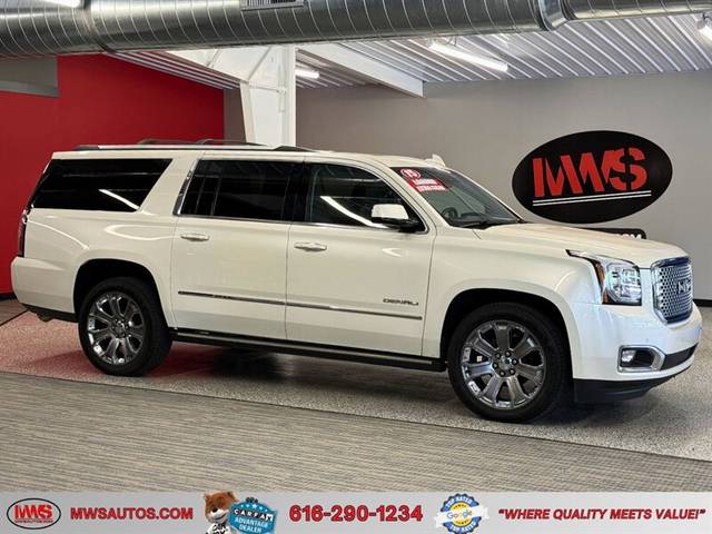 2015 GMC Yukon XL Denali 4WD photo