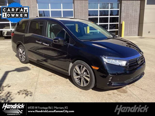 2022 Honda Odyssey Touring FWD photo