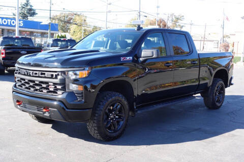 2022 Chevrolet Silverado 1500 Custom Trail Boss 4WD photo