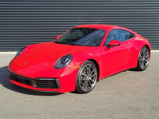 2022 Porsche 911 Carrera RWD photo