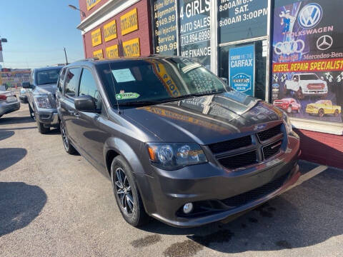2018 Dodge Grand Caravan GT FWD photo
