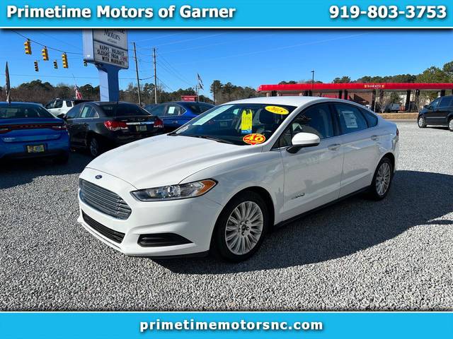 2015 Ford Fusion S Hybrid FWD photo