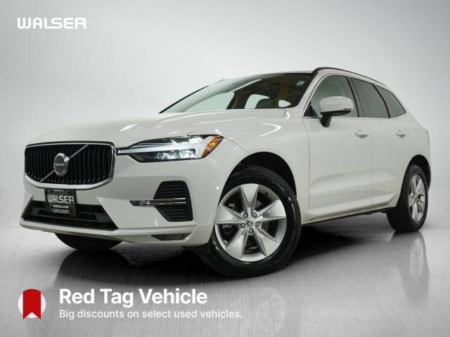 2022 Volvo XC60 Momentum AWD photo