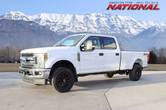 2019 Ford F-350 Super Duty XL 4WD photo