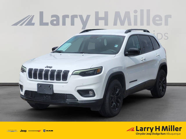 2023 Jeep Cherokee Altitude Lux 4WD photo