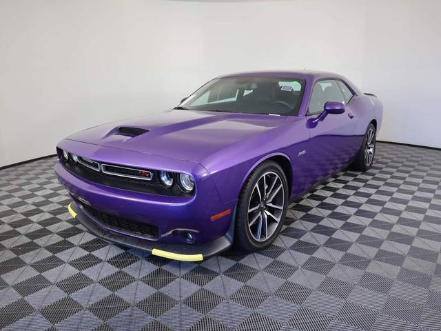 2023 Dodge Challenger R/T RWD photo