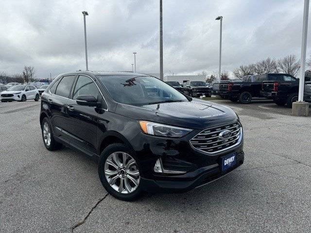 2023 Ford Edge Titanium AWD photo