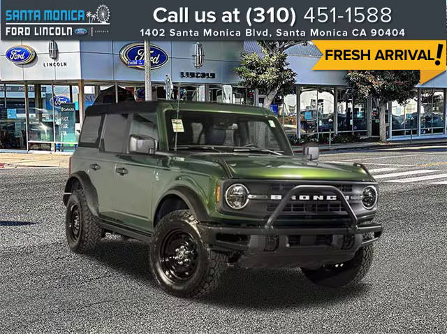 2022 Ford Bronco 4 Door Black Diamond 4WD photo