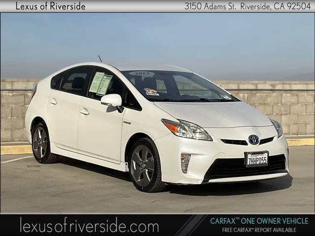 2015 Toyota Prius Persona Series Special Edition FWD photo