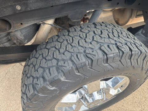 2015 GMC Sierra 2500HD SLT 4WD photo