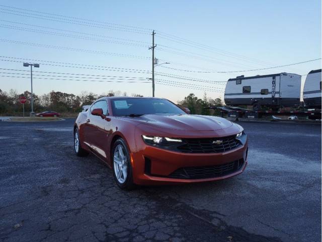 2023 Chevrolet Camaro 1LT RWD photo