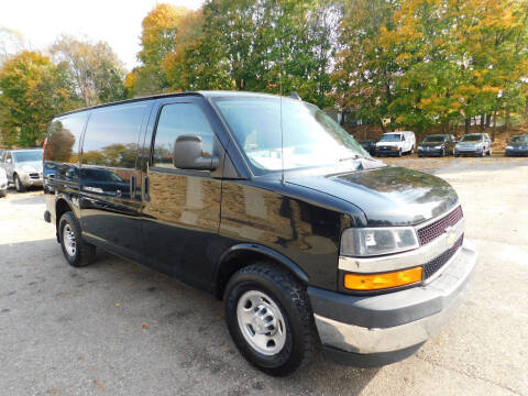 2018 Chevrolet Express Cargo  RWD photo