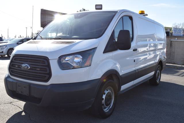 2018 Ford Transit Van  RWD photo