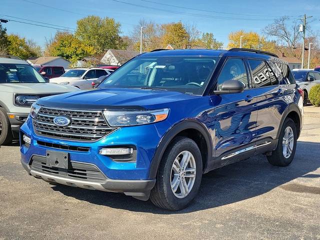 2023 Ford Explorer XLT 4WD photo