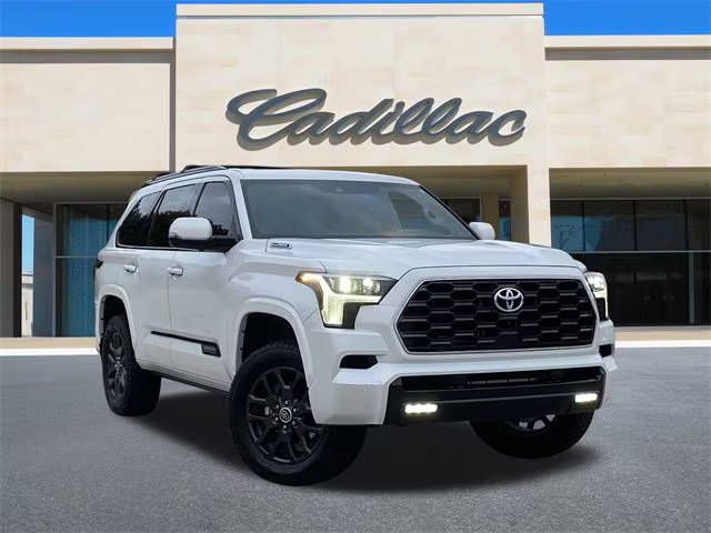 2023 Toyota Sequoia SR5 4WD photo