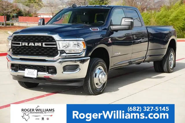 2023 Ram 3500 Tradesman 4WD photo