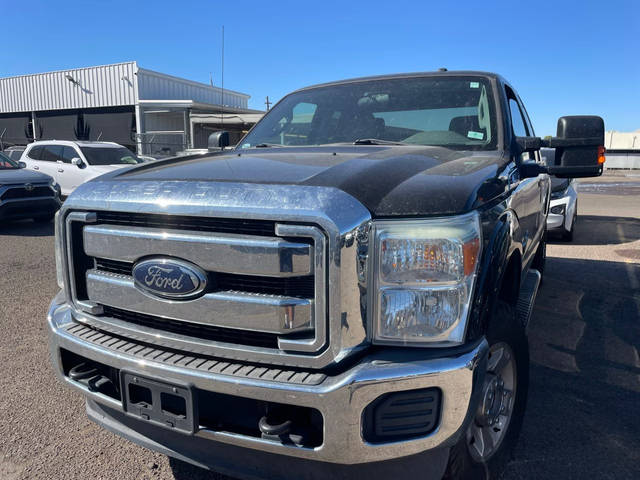 2016 Ford F-250 Super Duty XLT 4WD photo