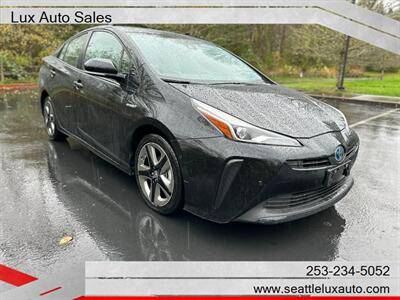 2020 Toyota Prius XLE FWD photo