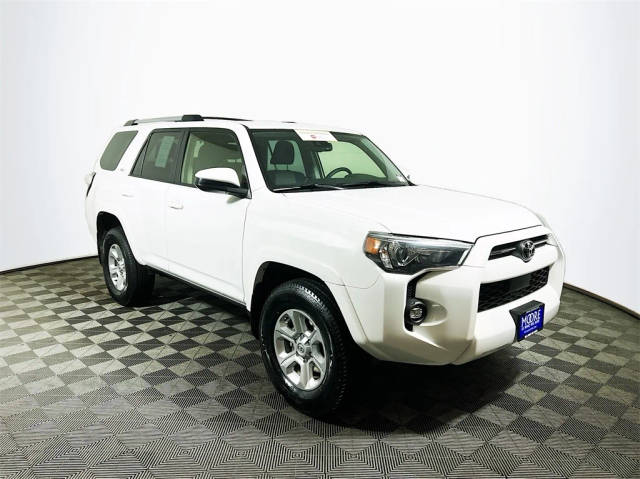 2023 Toyota 4Runner SR5 4WD photo