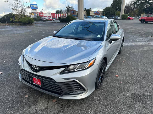 2022 Toyota Camry LE FWD photo