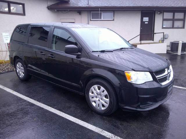 2018 Dodge Grand Caravan SE FWD photo