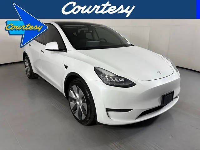 2021 Tesla Model Y Long Range AWD photo