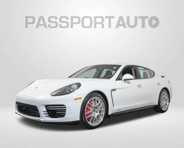 2015 Porsche Panamera GTS AWD photo