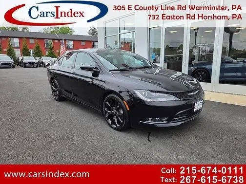 2015 Chrysler 200 S AWD photo