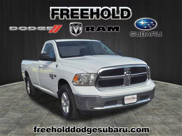 2019 Ram 1500 SLT 4WD photo