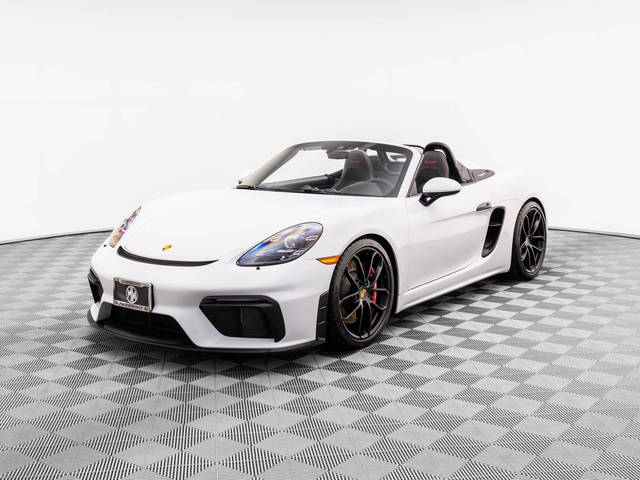 2021 Porsche Spyder RWD photo